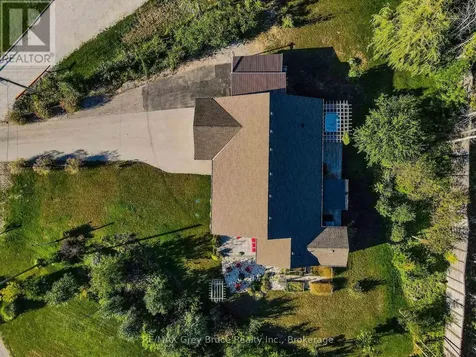 10 Williamson Place South Bruce Peninsula ON N0H 2T0