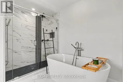 520 Lucent Street Russell ON K4R 0G3