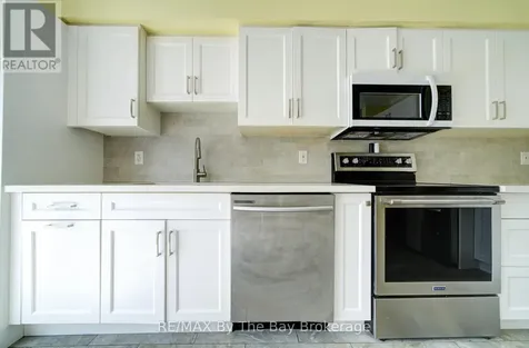 88 Wesley Avenue Wasaga Beach ON L9Z 0B9