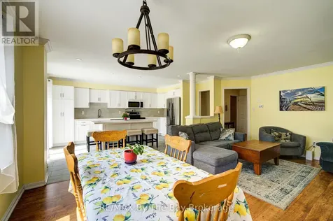 88 Wesley Avenue Wasaga Beach ON L9Z 0B9