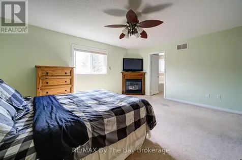 88 Wesley Avenue Wasaga Beach ON L9Z 0B9