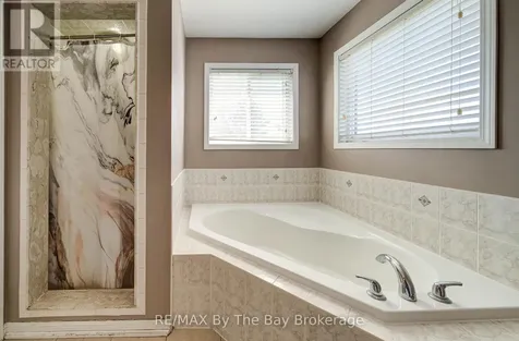 88 Wesley Avenue Wasaga Beach ON L9Z 0B9