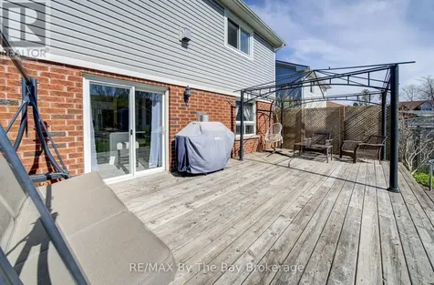 88 Wesley Avenue Wasaga Beach ON L9Z 0B9