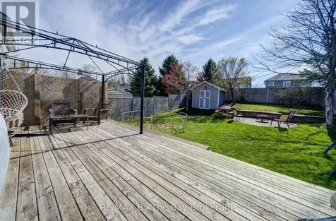 88 Wesley Avenue Wasaga Beach ON L9Z 0B9