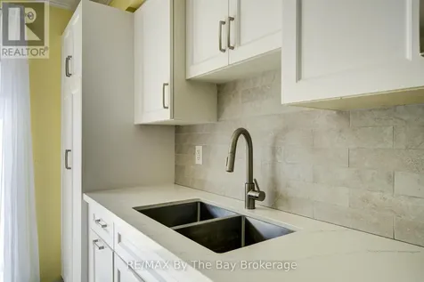 88 Wesley Avenue Wasaga Beach ON L9Z 0B9