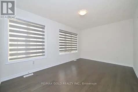 20 Tamworth Terrace Barrie ON L9J 0W5