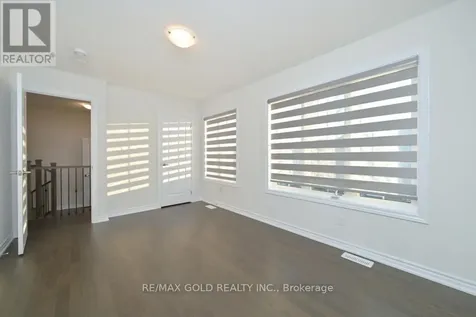 20 Tamworth Terrace Barrie ON L9J 0W5