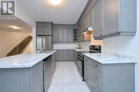20 Tamworth Terrace Barrie ON L9J 0W5