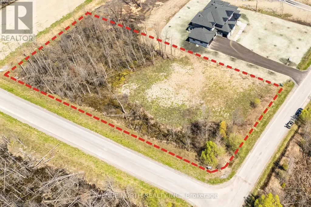 5829 Red Castle Ridge Ottawa ON K4M 0A7
