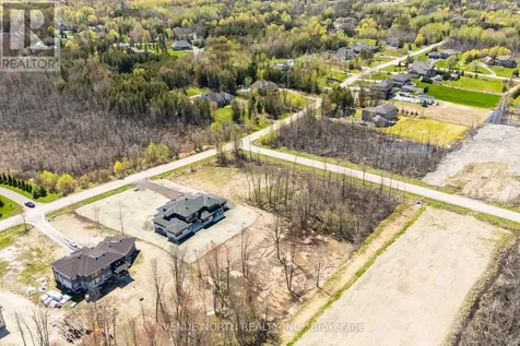 5829 Red Castle Ridge Ottawa ON K4M 0A7