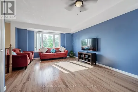 15943 Bayview Avenue Aurora ON L4G 0S3