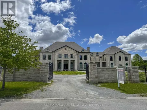 15 Eden Vale Drive King ON L7B 1L8