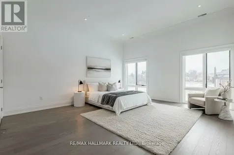 15 Eden Vale Drive King ON L7B 1L8