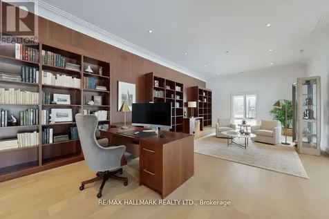 15 Eden Vale Drive King ON L7B 1L8