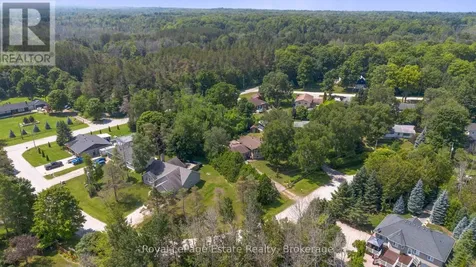 97 Dorena Crescent South Bruce Peninsula ON N0H 2G0