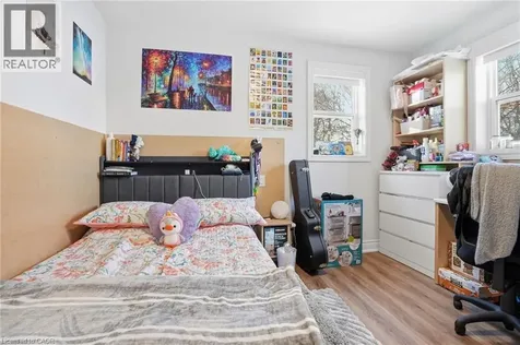 50 Broadway Avenue Hamilton ON L8S 2V7