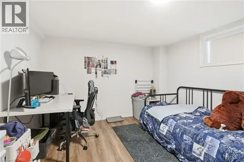 50 Broadway Avenue Hamilton ON L8S 2V7