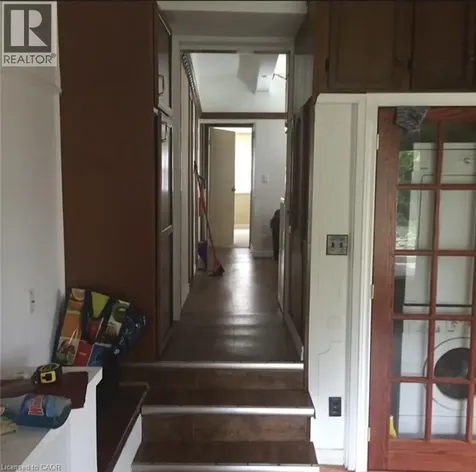 456 Jackson Street West Hamilton ON L8P 1N4