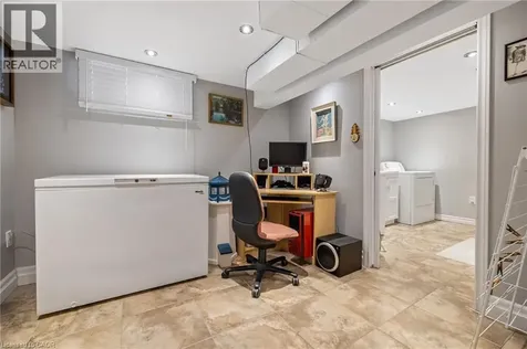 625 Tate Avenue Hamilton ON L8H 6L4