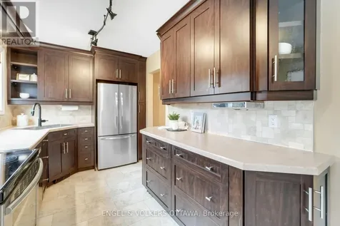 2111 Montreal Road Ottawa ON K1J 8M8