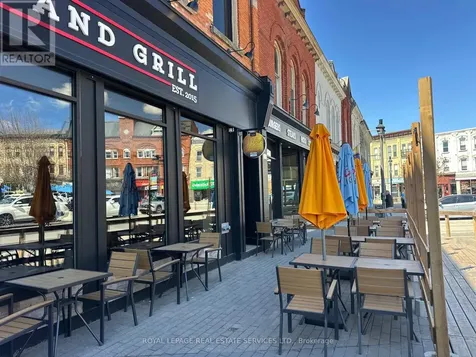 33 Market Place Stratford ON N5A 1A4
