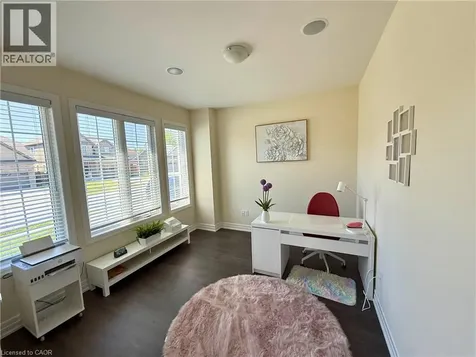 9462 Tallgrass Avenue Niagara Falls ON L2G 0Y2