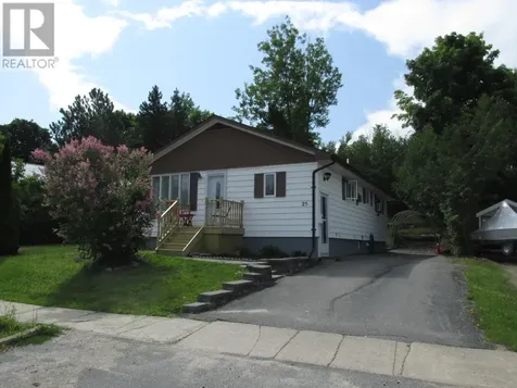 25 Roman Avenue Elliot Lake ON P5A 1R6
