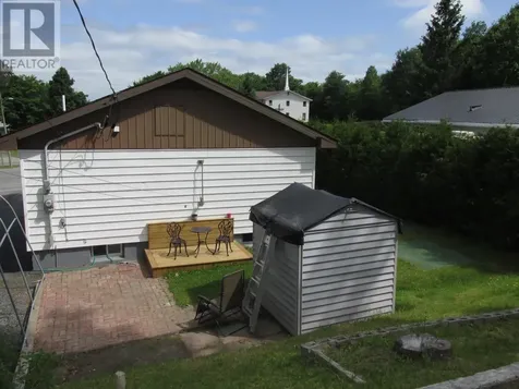 25 Roman Avenue Elliot Lake ON P5A 1R6