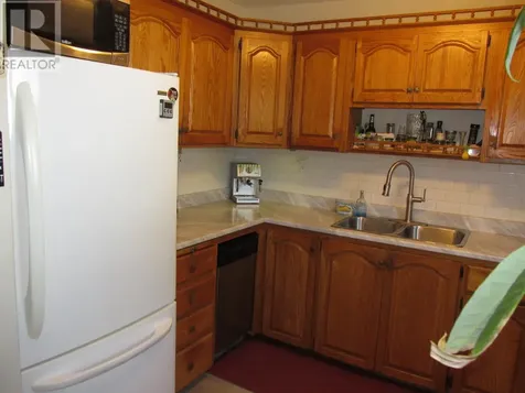 25 Roman Avenue Elliot Lake ON P5A 1R6