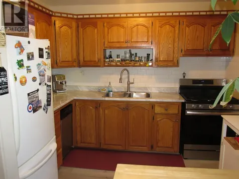25 Roman Avenue Elliot Lake ON P5A 1R6