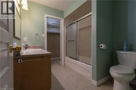 4066 Medland Drive Burlington ON L7M 4Z6