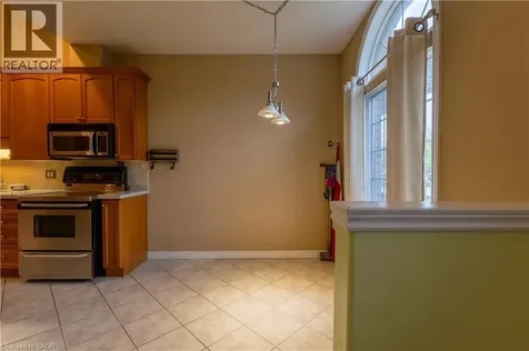 4066 Medland Drive Burlington ON L7M 4Z6