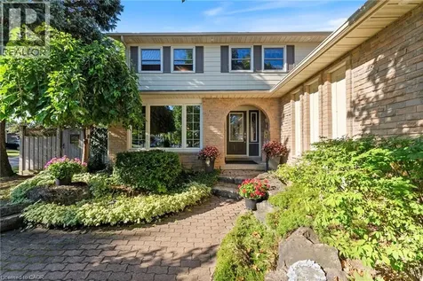2251 Kirkburn Drive Burlington ON L7P 4E8
