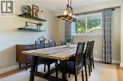 2251 Kirkburn Drive Burlington ON L7P 4E8