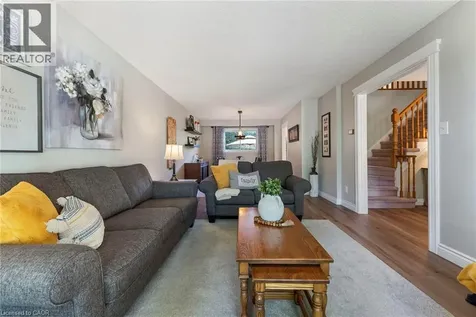 2251 Kirkburn Drive Burlington ON L7P 4E8