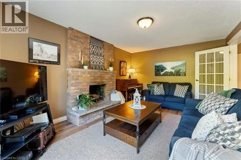2251 Kirkburn Drive Burlington ON L7P 4E8