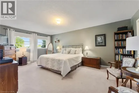 2251 Kirkburn Drive Burlington ON L7P 4E8