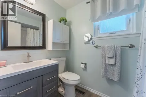 2251 Kirkburn Drive Burlington ON L7P 4E8