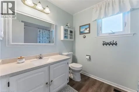 2251 Kirkburn Drive Burlington ON L7P 4E8