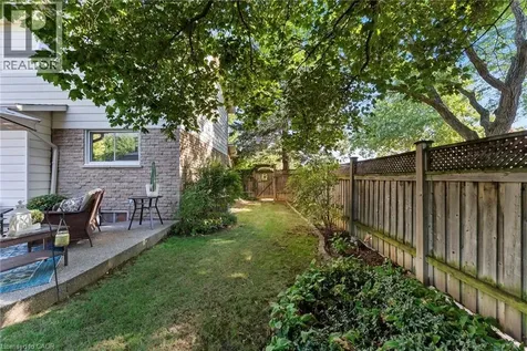 2251 Kirkburn Drive Burlington ON L7P 4E8