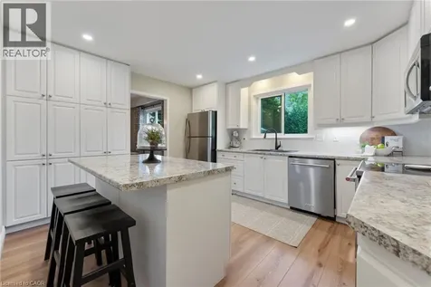 2251 Kirkburn Drive Burlington ON L7P 4E8