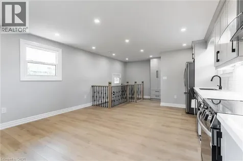 2 Thorndale Avenue St. Catharines ON L2R 6A3