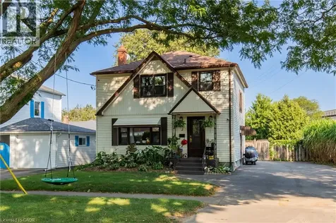 2 Thorndale Avenue St. Catharines ON L2R 6A3