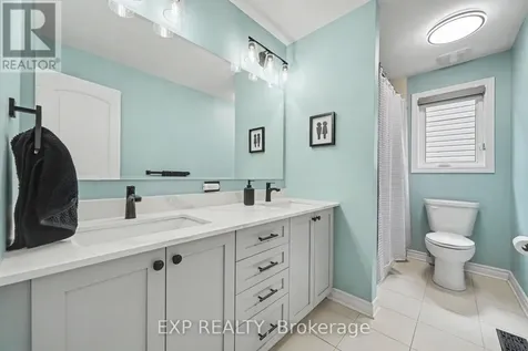 707 Cashmere Terrace Ottawa ON K2J 6M2