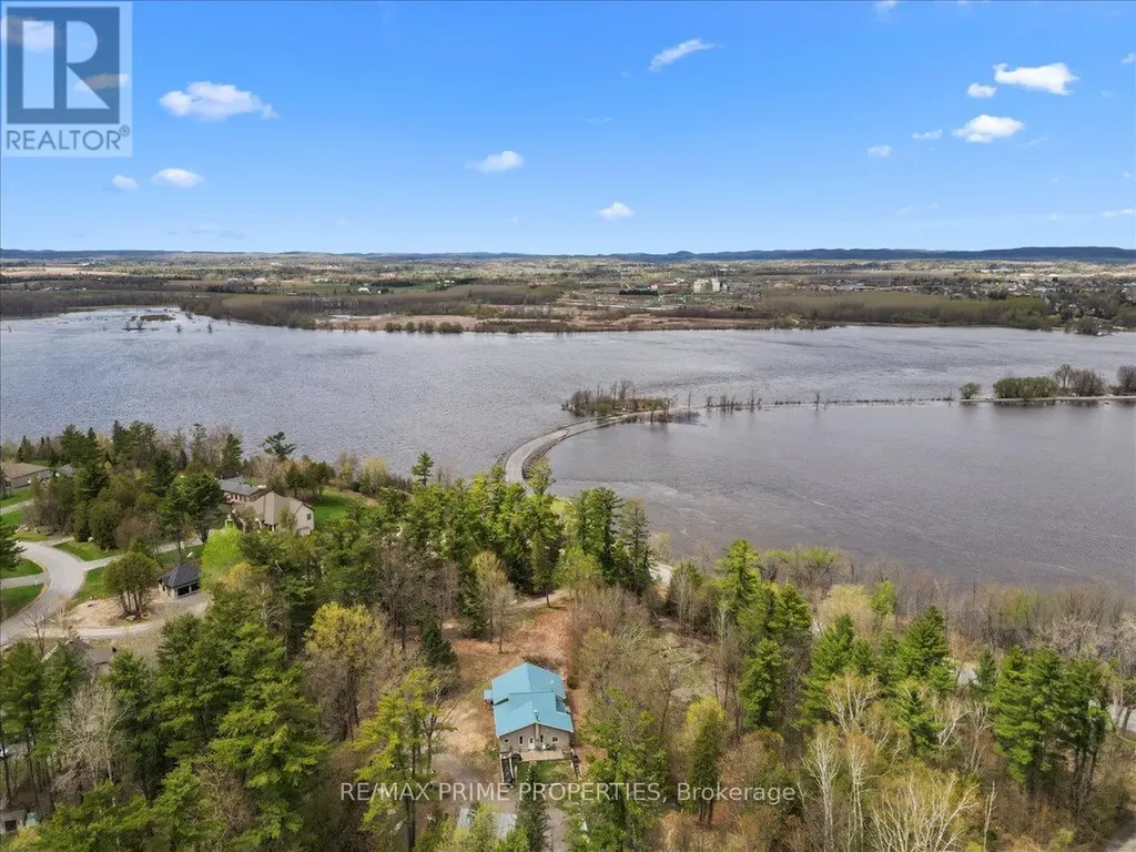 517 Wilson Road Clarence-rockland ON K4K 1K7