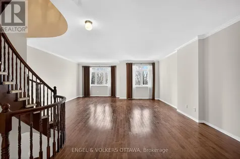 180 Lanark Avenue Ottawa ON K1Z 1E5