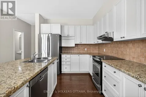 180 Lanark Avenue Ottawa ON K1Z 1E5
