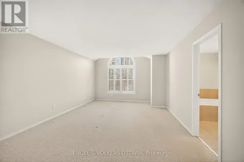 180 Lanark Avenue Ottawa ON K1Z 1E5