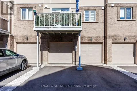 180 Lanark Avenue Ottawa ON K1Z 1E5