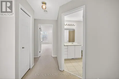 180 Lanark Avenue Ottawa ON K1Z 1E5